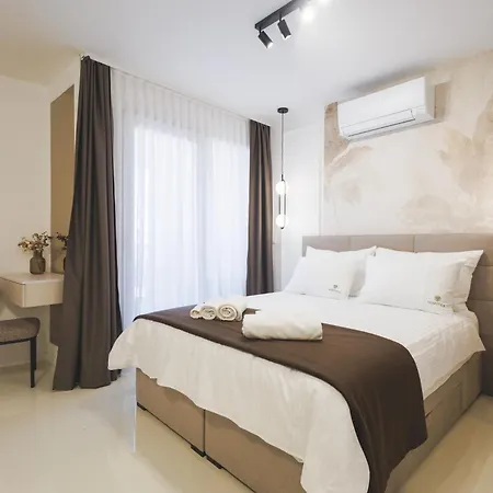 Maritea Apartment