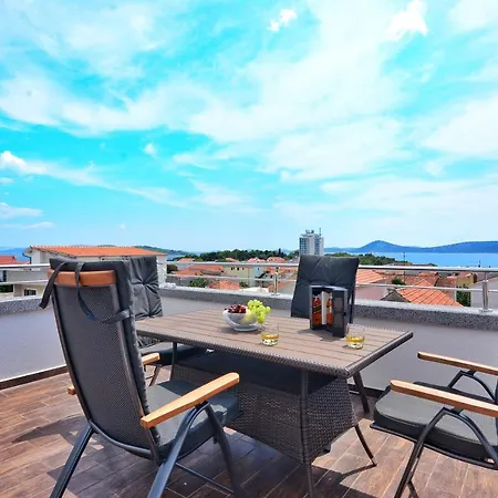 Apartment Maritea *
